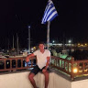 Meet your Posher, Christopher